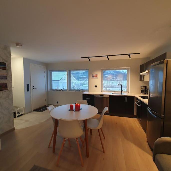 Ramfjord Apartment Тромсё Экстерьер фото